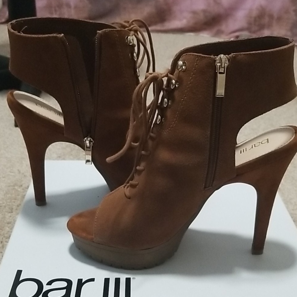 Lace up Platform open toe booties